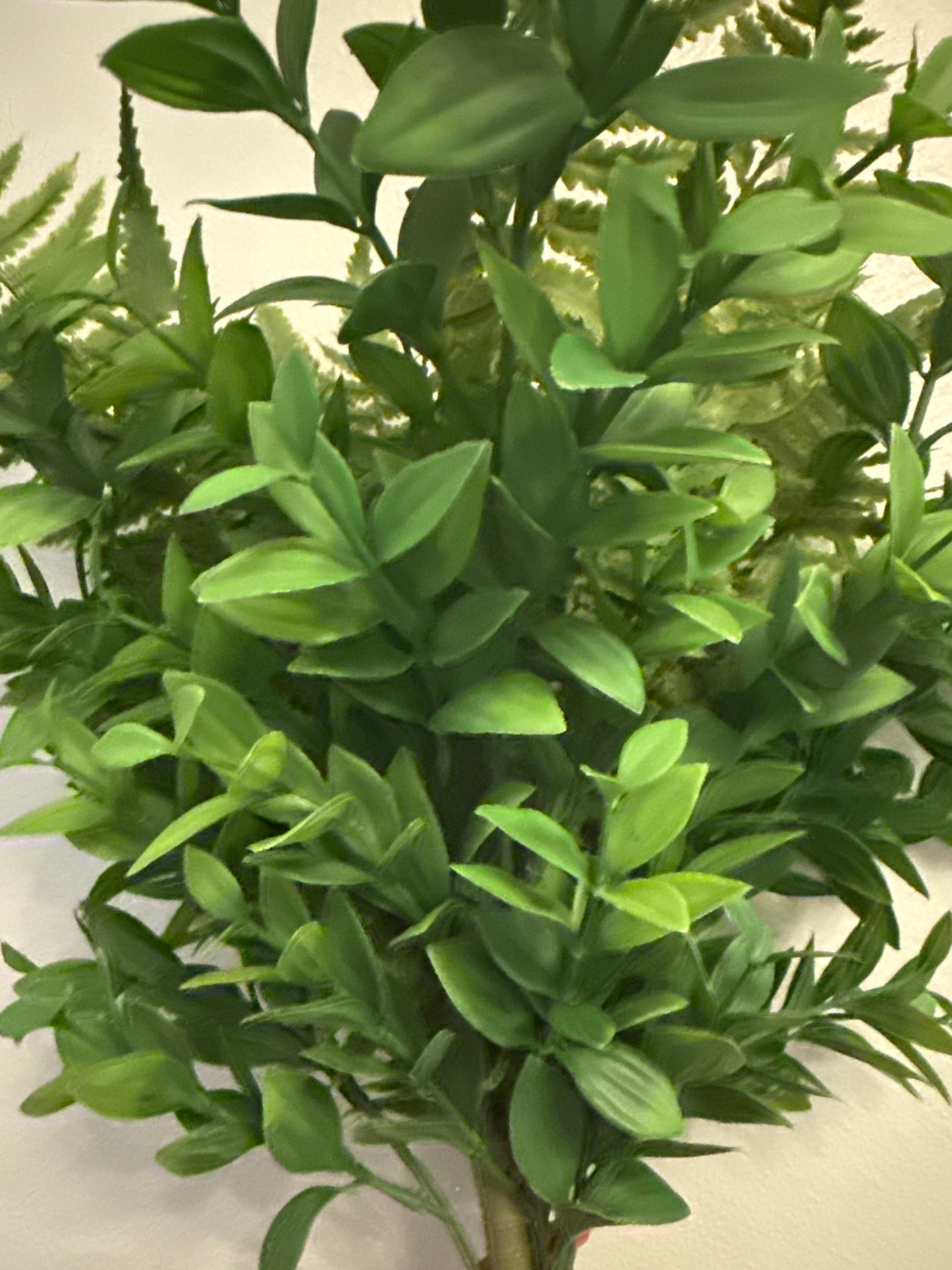 20” Plastic Greenery Bush