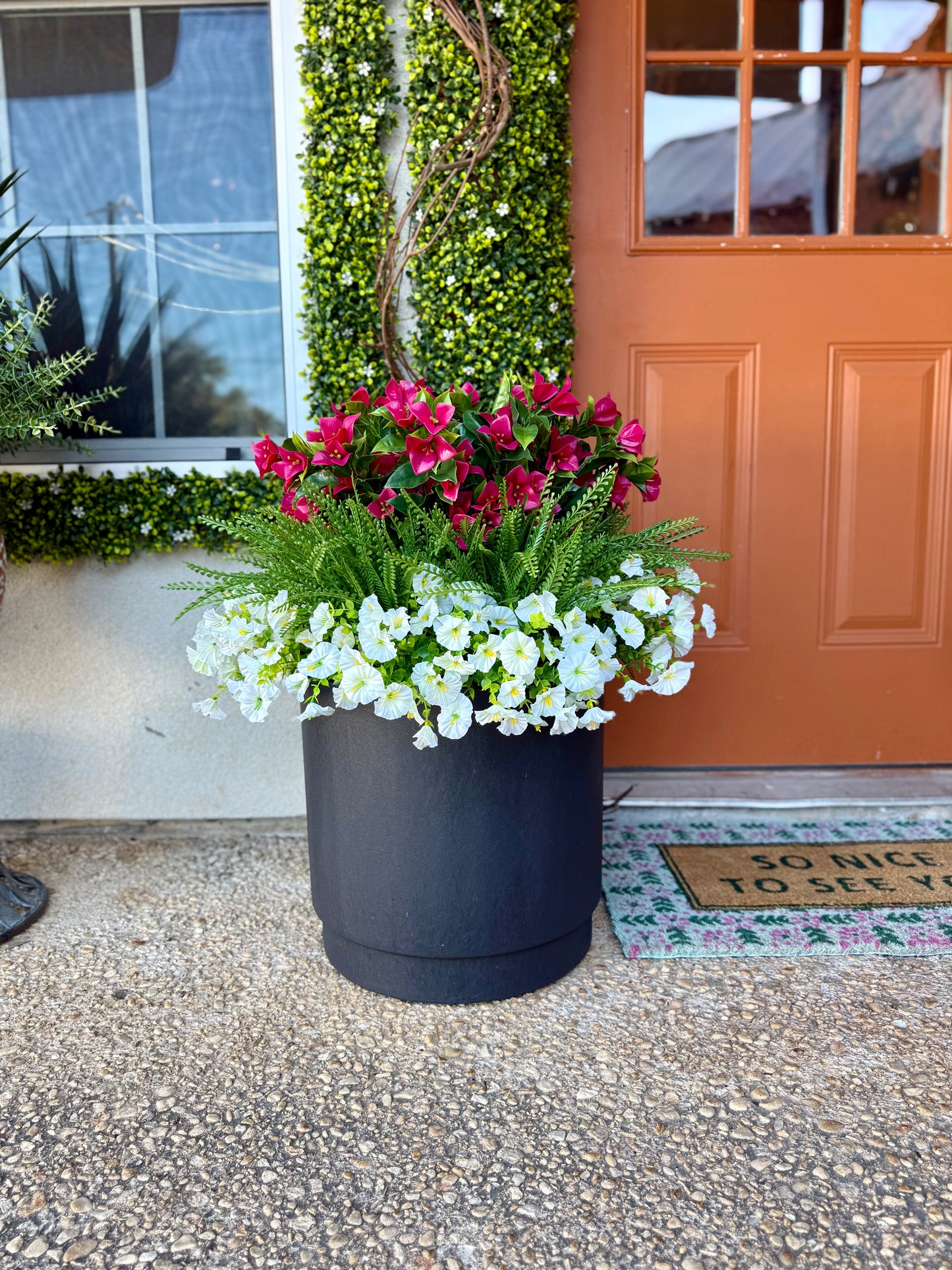 UV Treated Outdoor Bougainville Planters