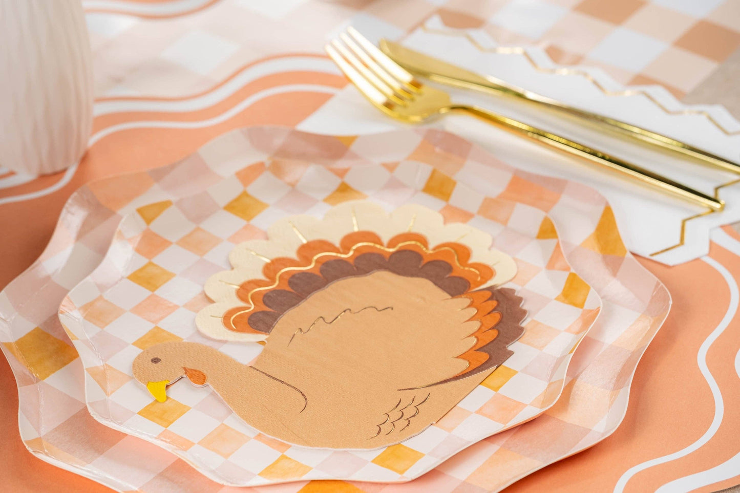 10.5" Harmony Plaid Dinner Paper Plates - 8 Per Pack