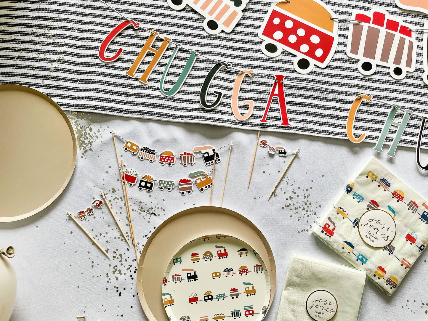 9" Classic Beige Paper Plates - 8 Per Set
