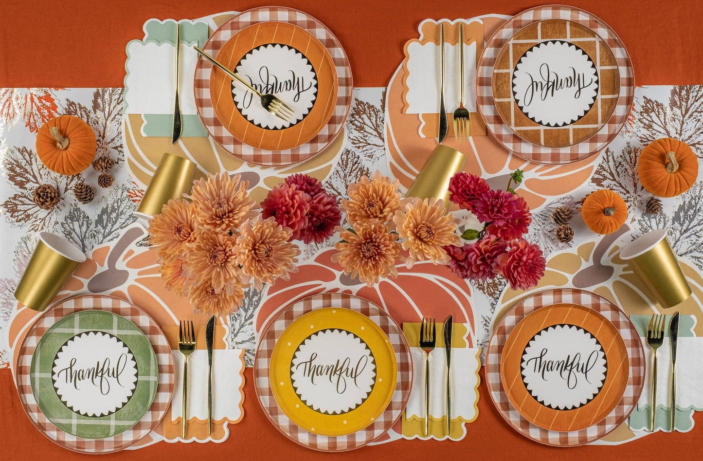 Earth Tone Scallop Beverage Paper Napkins - 16 Per Pack