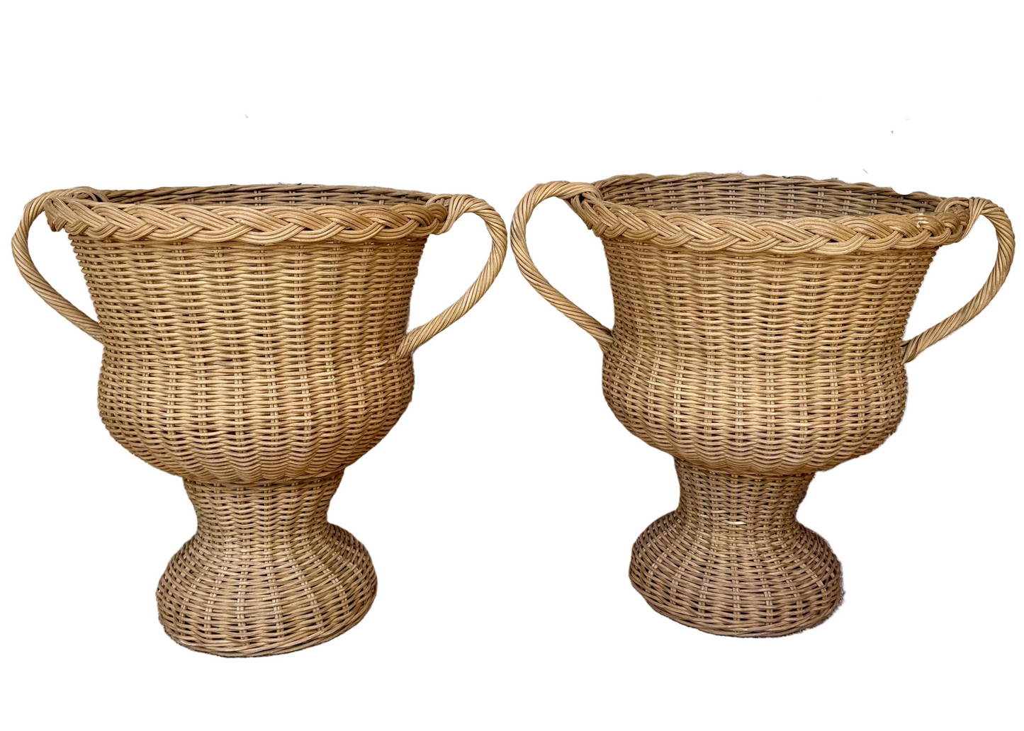 20” Wicker Urn Planter