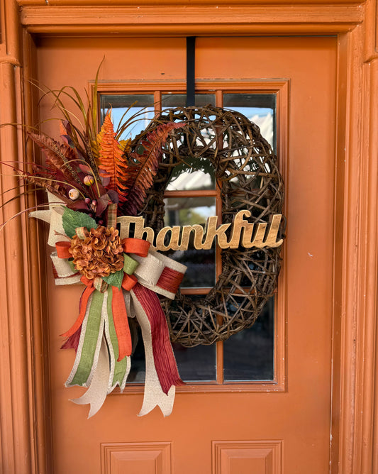 “Thankful” Fall Oval Wreath