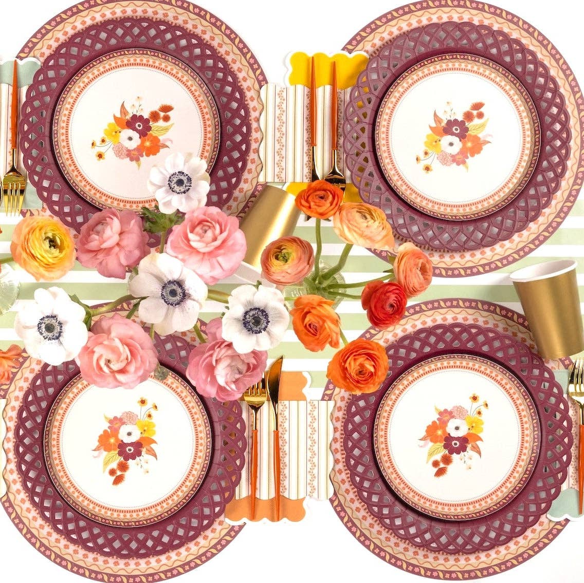 14" Scalloped Paper Placemats - 12 Per Pack