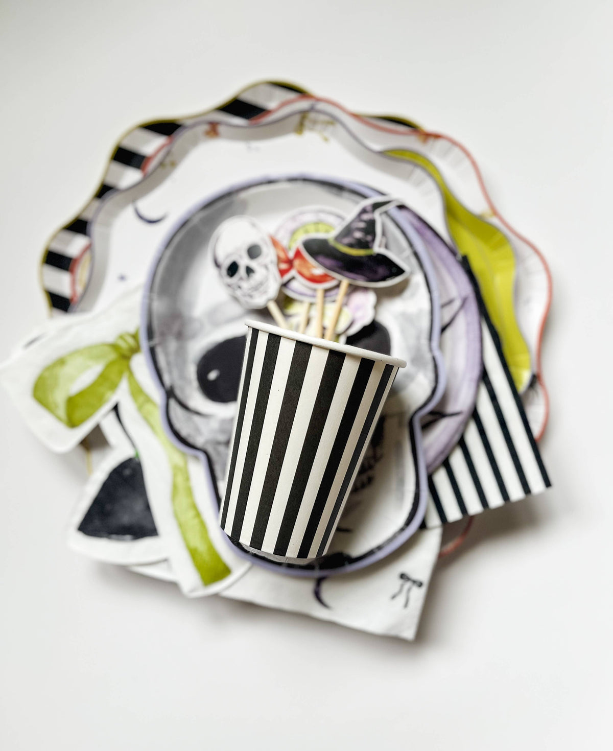 BOO Collection Black & White Striped Cups - 8 Per Pack